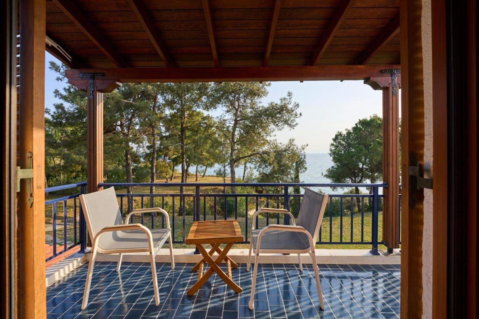 ניאה אירקליה Summerday Villa Private Beach מראה חיצוני תמונה
