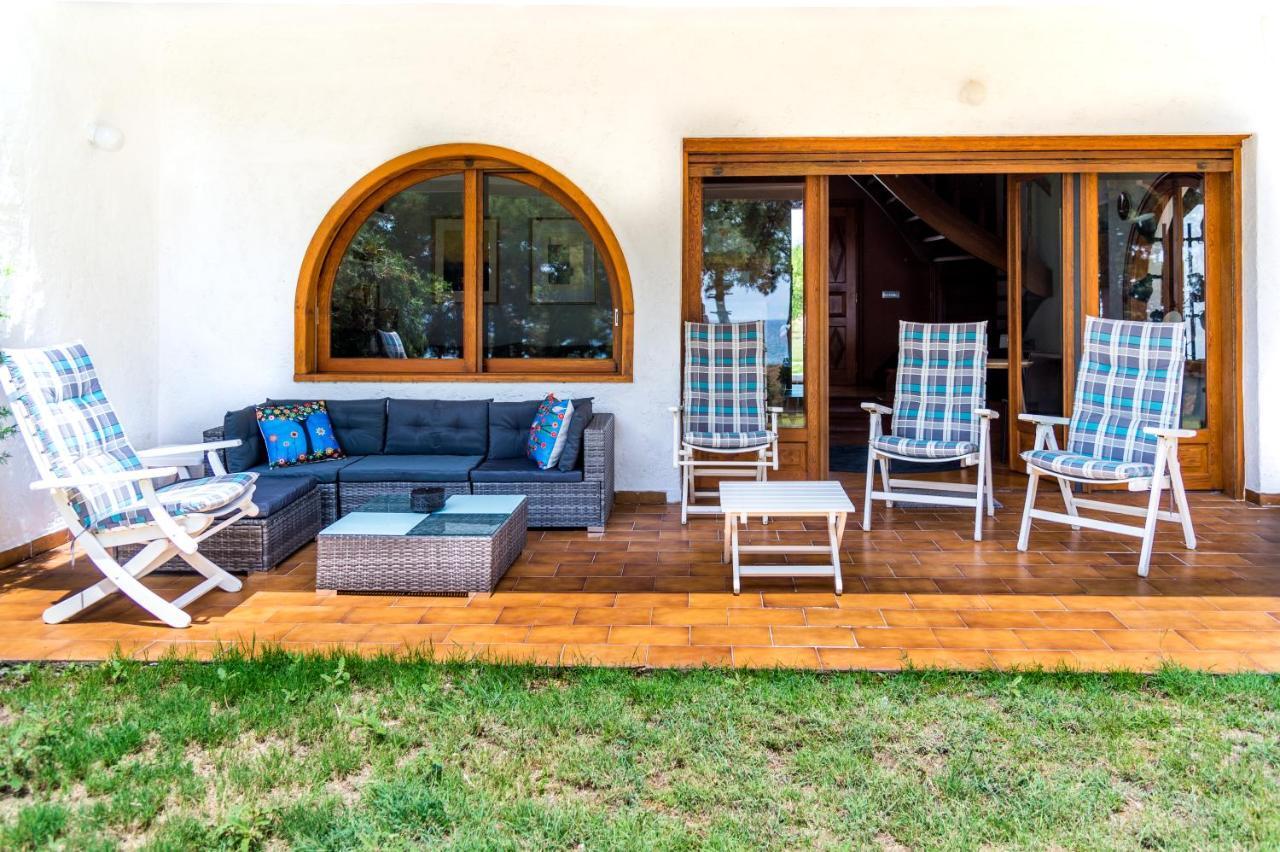 ניאה אירקליה Summerday Villa Private Beach מראה חיצוני תמונה