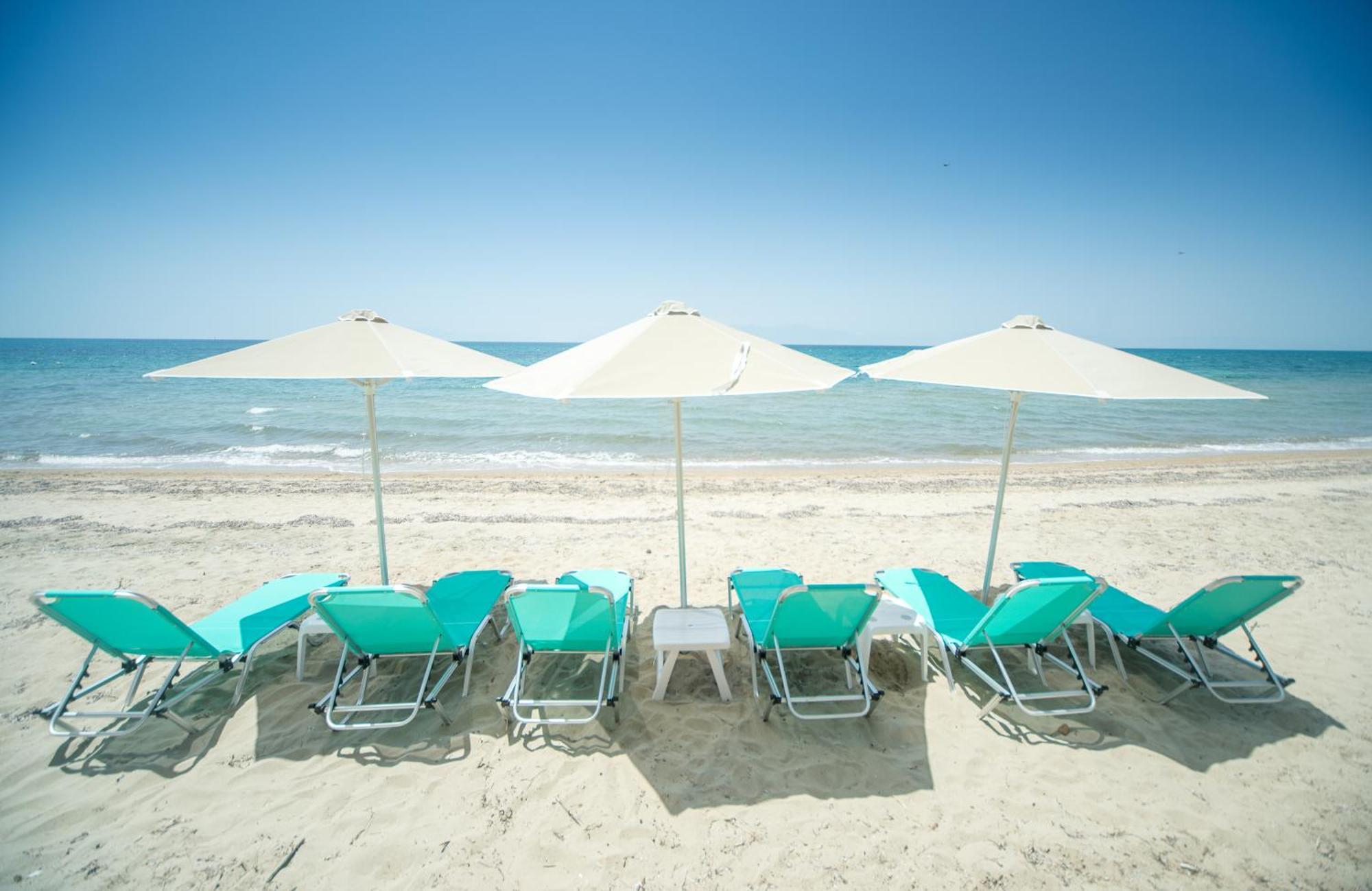 ניאה אירקליה Summerday Villa Private Beach מראה חיצוני תמונה